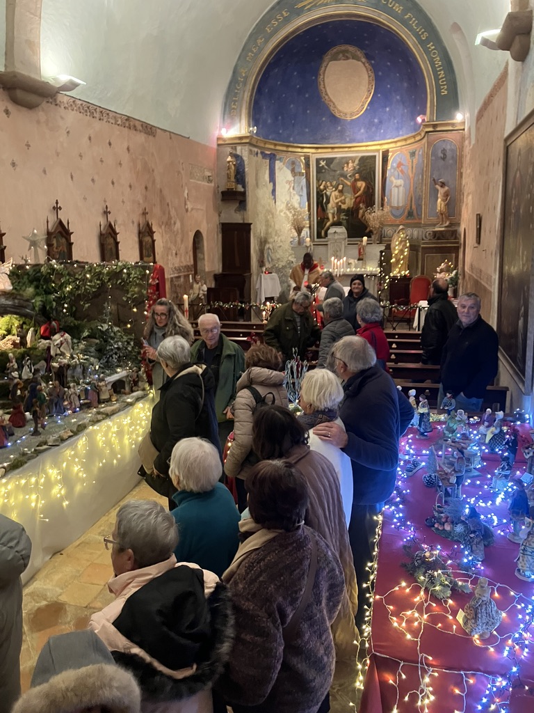 Inauguration et exposition de la crèche Provençale dans l&rsquo;église du village.